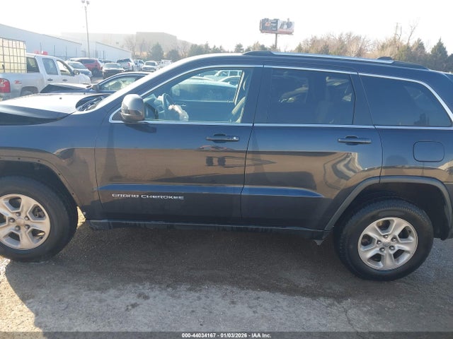 2015 Jeep Grand Cherokee Laredo მანქანა იყიდება აუქციონზე, vin: 1C4RJFAG0FC847417, აუქციონის ნომერი: 44034167