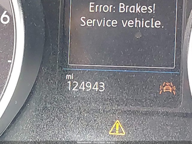 44034180 :رقم المزاد ، 3VV2B7AX5JM002950 vin ، 2018 Volkswagen Tiguan 2.0t Se/2.0t Sel مزاد بيع