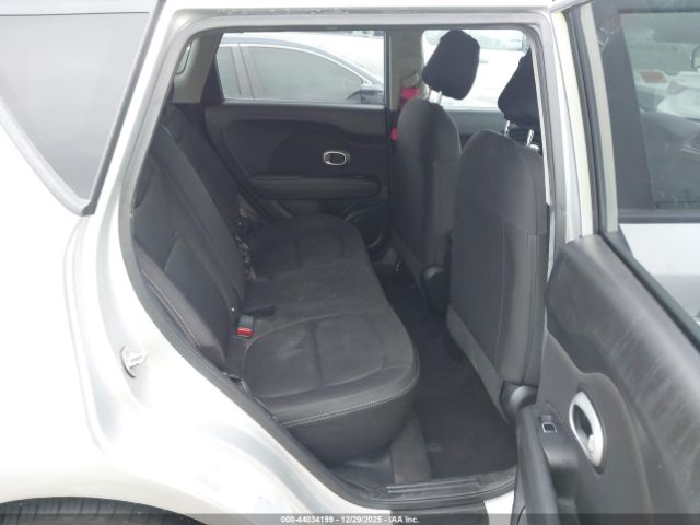 2018 KIA SOUL KNDJN2A27J7595875 Photo 7