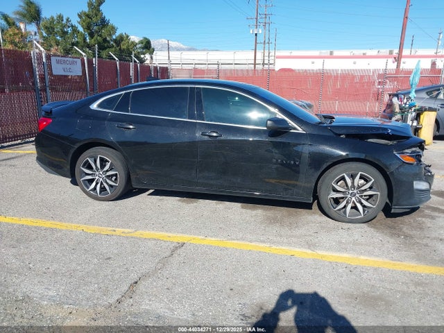 1G1ZG5ST1MF014931 Chevrolet Malibu Fwd Rs
