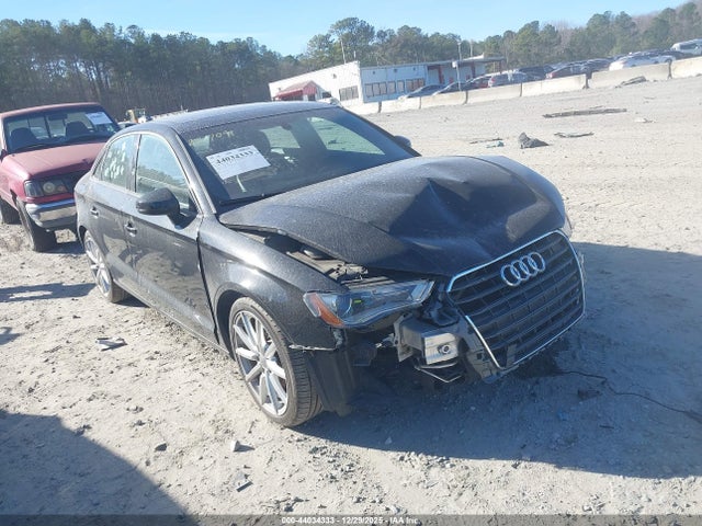 2016 AUDI A3 WAUB8GFF5G1070195 Photo 0