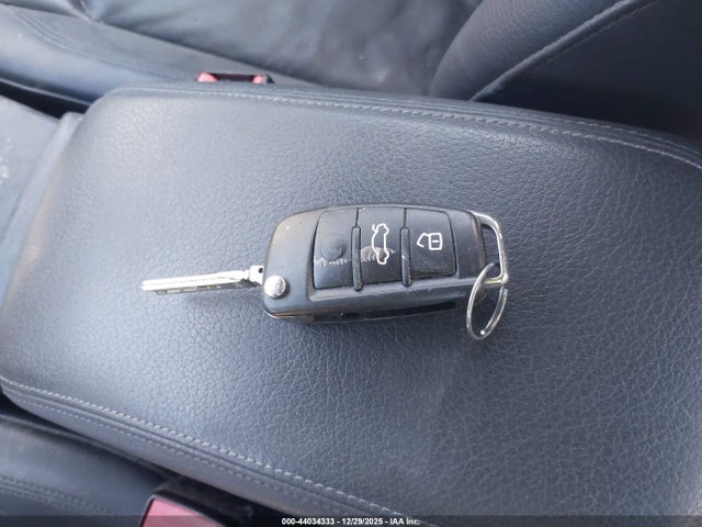 2016 AUDI A3 WAUB8GFF5G1070195 Photo 10