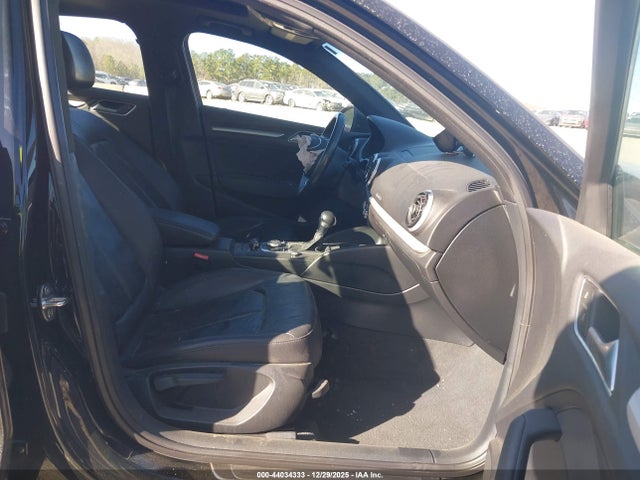 2016 AUDI A3 WAUB8GFF5G1070195 Photo 4