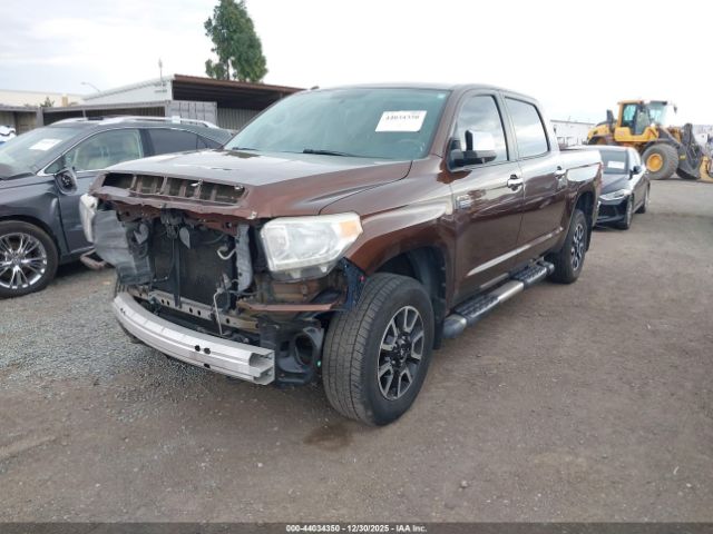 2016 TOYOTA TUNDRA 5TFAY5F1XGX563679 Photo 1
