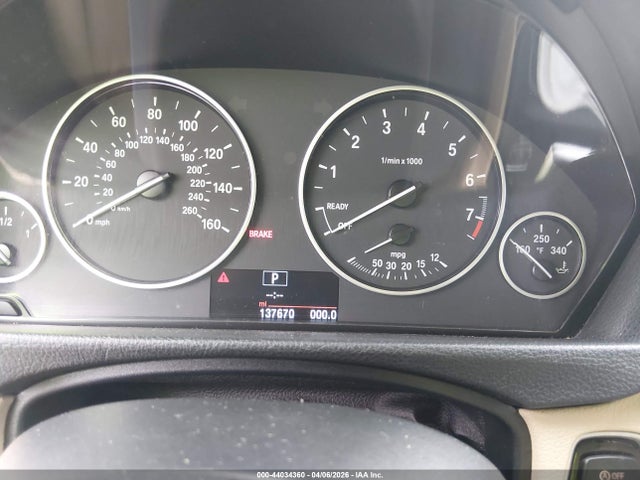 2015 Bmw 328i მანქანა იყიდება აუქციონზე, vin: WBA3A5C58FF607426, აუქციონის ნომერი: 44034360