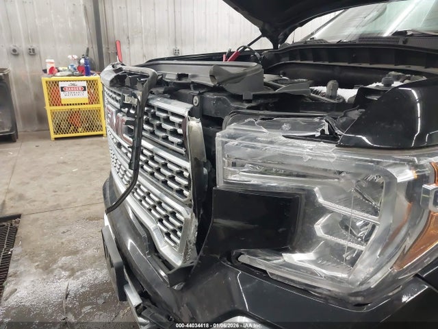 2021 Gmc Sierra 1500 4wd  Short Box Denali მანქანა იყიდება აუქციონზე, vin: 3GTU9FEL9MG337202, აუქციონის ნომერი: 44034418