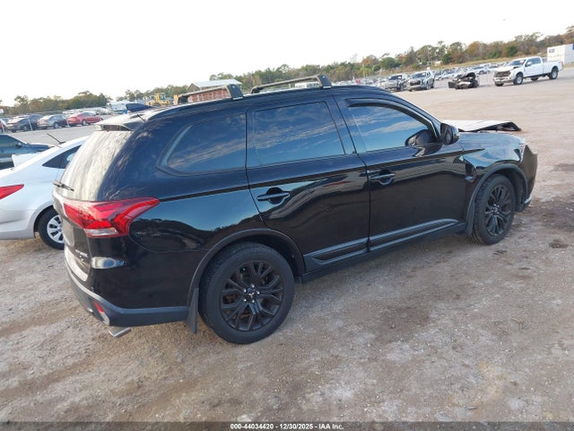 2018 MITSUBISHI OUTLANDER JA4AD3A33JZ019491 Photo 3