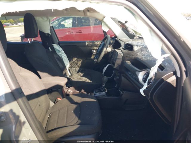 2019 JEEP RENEGADE ZACNJABB1KPK89519 Photo 4