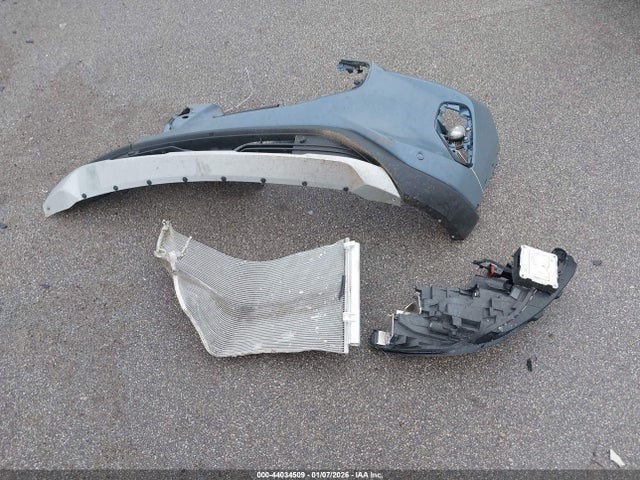 1FMCU9JZ9PUB02513 Ford Escape Platinum