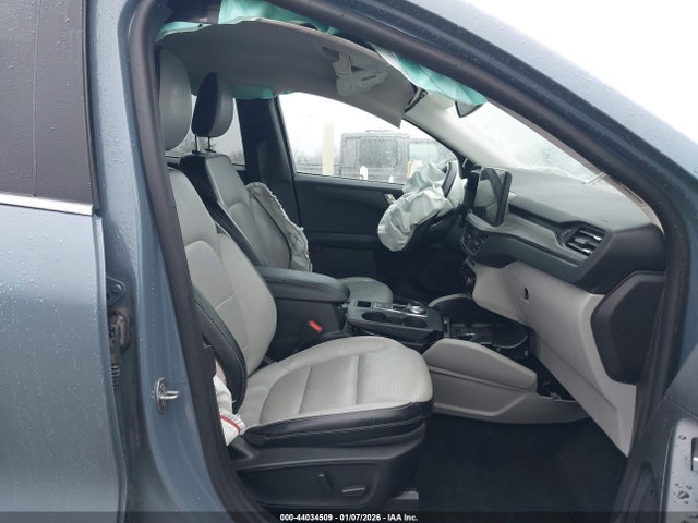 2023 FORD ESCAPE 1FMCU9JZ9PUB02513 Photo 4
