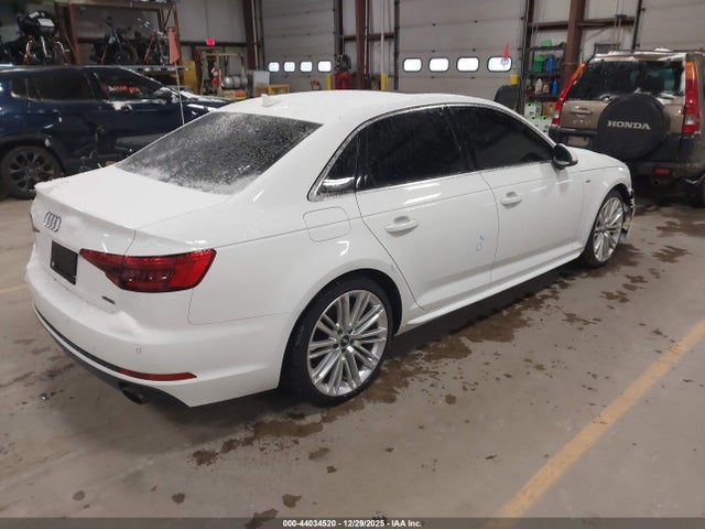 2017 AUDI A4 WAUENAF47HN002749 Photo 3