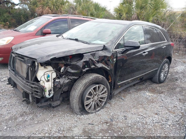 2017 CADILLAC XT5 1GYKNBRS9HZ114347 Photo 1