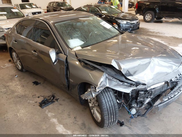 Продажа на аукционе авто 2019 Infiniti Q50 3.0t Luxe, vin: JN1EV7AR7KM557161, номер лота: 44034632