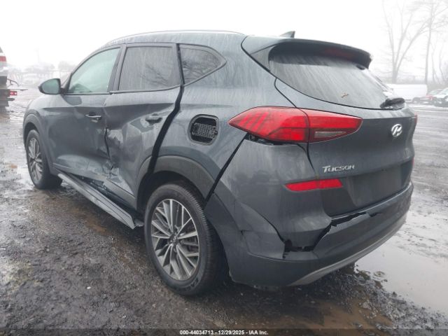 2019 HYUNDAI TUCSON KM8J33AL1KU973837 Photo 2