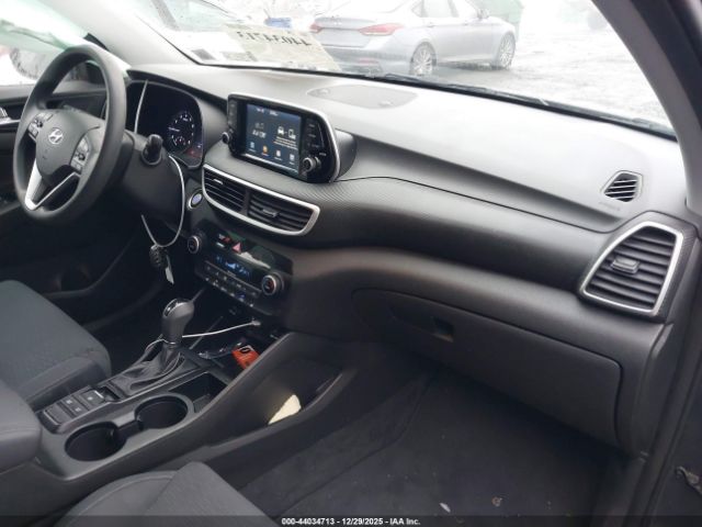 2019 HYUNDAI TUCSON KM8J33AL1KU973837 Photo 4