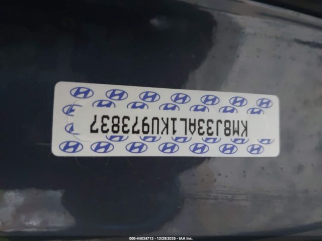 2019 HYUNDAI TUCSON KM8J33AL1KU973837 Photo 8