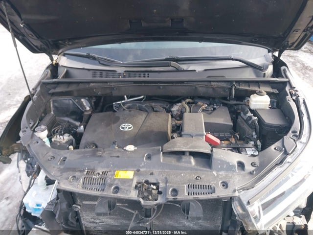 5TDDZRFH9HS483165 Toyota Highlander Limited Platinum