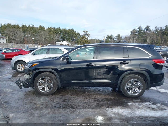 5TDDZRFH9HS483165 Toyota Highlander Limited Platinum