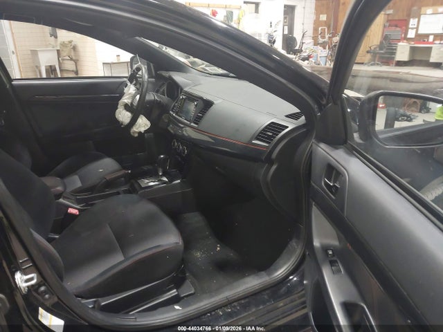 2017 MITSUBISHI LANCER JA32U2FU0HU011456 Photo 4