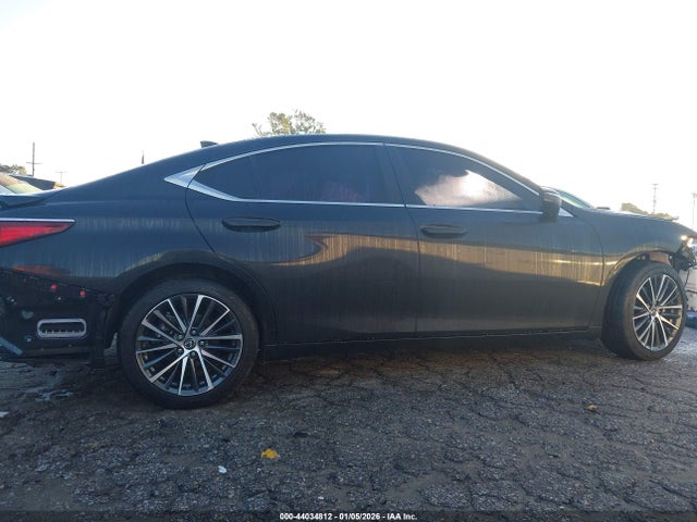 Продажа на аукционе авто 2025 Lexus Es 300h, vin: 58ADA1C15SU055472, номер лота: 44034812