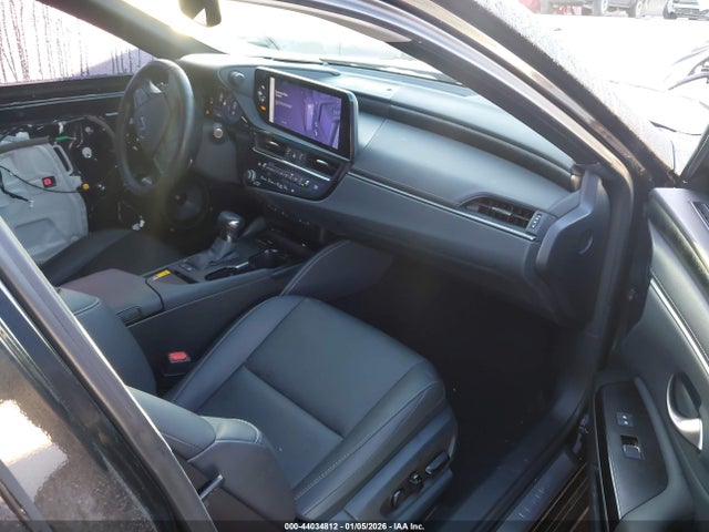 Продажа на аукционе авто 2025 Lexus Es 300h, vin: 58ADA1C15SU055472, номер лота: 44034812