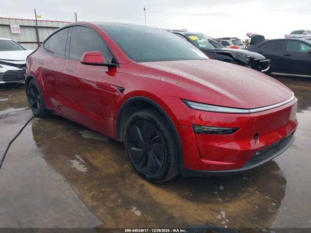 2026 TESLA MODEL Y 7SAYGDEEXTA397247 Photo 0