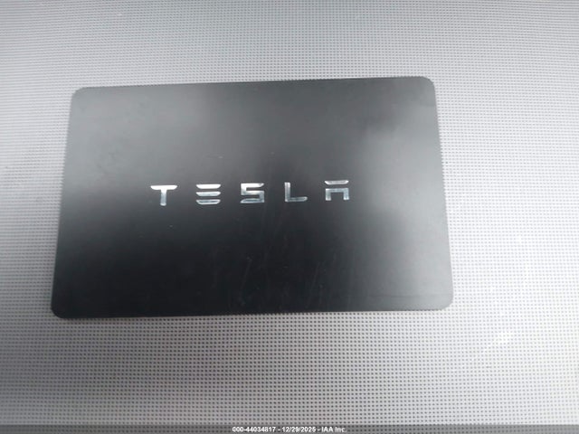 2026 TESLA MODEL Y 7SAYGDEEXTA397247 Photo 10