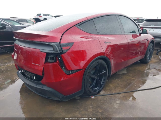 2026 TESLA MODEL Y 7SAYGDEEXTA397247 Photo 3