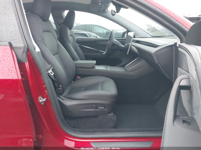 2026 TESLA MODEL Y 7SAYGDEEXTA397247 Photo 4
