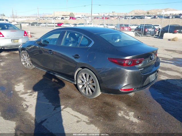 Mazda Mazda3 Select 2021 JM1BPABL5M1317385 Image 3