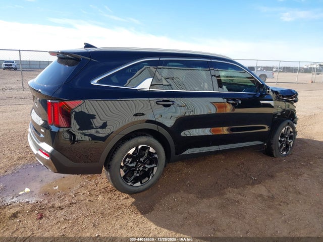 5XYRLDJC2TG411493 KIA SORENTO S