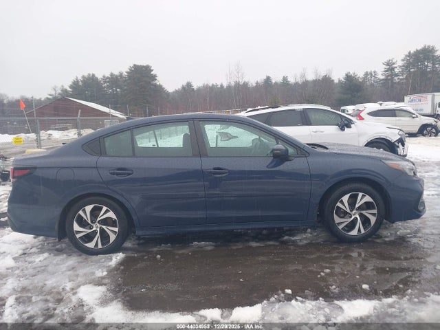 Subaru Legacy Premium 2023 4S3BWAC67P3012037 Image 13
