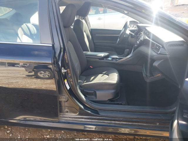 4T1B11HK5KU726767 Toyota CAMRY LE