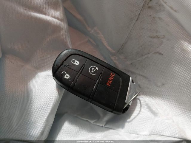 2018 JEEP COMPASS 3C4NJDBB3JT395496 Photo 10