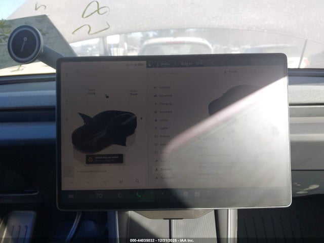 7SAYGDED2TA586059 Tesla Model Y Premium Rear-wheel Drive