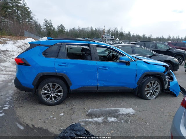 Toyota Rav4 Xle Premium 2019 2T3A1RFV6KC048417 Image 14