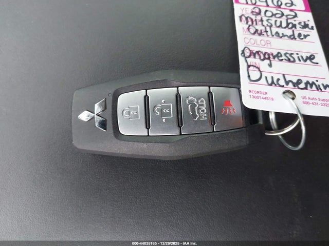 2022 MITSUBISHI OUTLANDER JA4J3UA88NZ009260 Photo 10