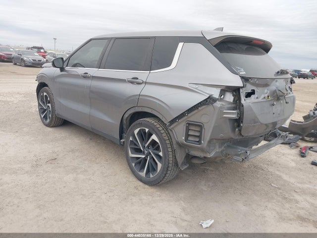 2022 MITSUBISHI OUTLANDER JA4J3UA88NZ009260 Photo 2