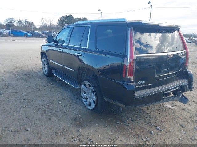 2016 CADILLAC ESCALADE 1GYS3BKJ6GR266513 Photo 2