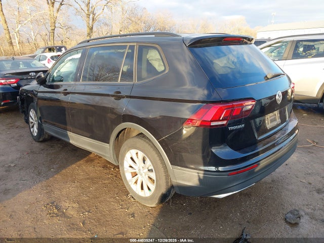 44035247 :رقم المزاد ، 3VV1B7AX0KM200882 vin ، 2019 Volkswagen Tiguan 2.0t S مزاد بيع