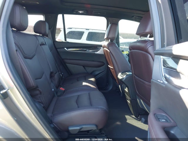 2023 CADILLAC XT6 1GYKPCRS7PZ138466 Photo 7