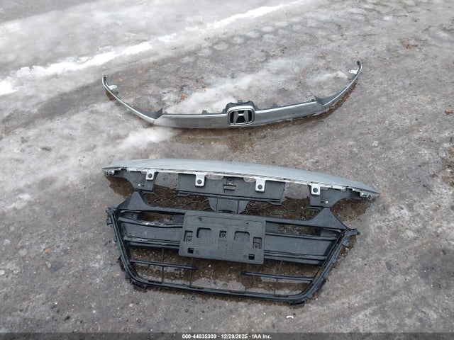1HGCV1F1XKA109813 Honda ACCORD LX