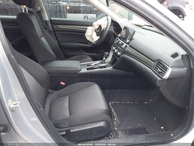 1HGCV1F1XKA109813 Honda ACCORD LX