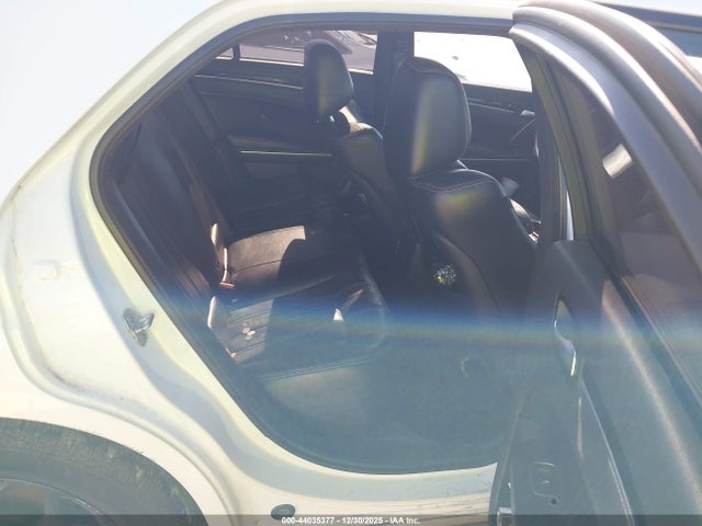 2019 CHRYSLER 300 2C3CCAGG3KH586466 Photo 7