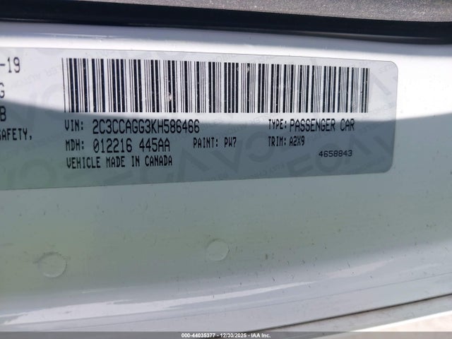 2019 CHRYSLER 300 2C3CCAGG3KH586466 Photo 8