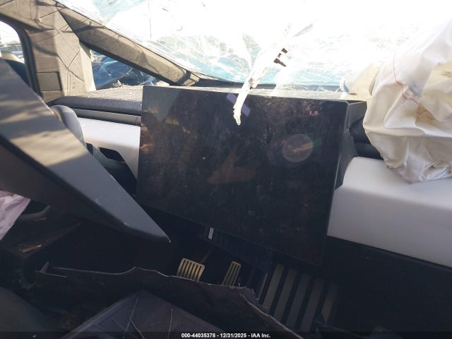 2024 TESLA CYBERTRUCK 7G2CEHEE5RA019699 Photo 6