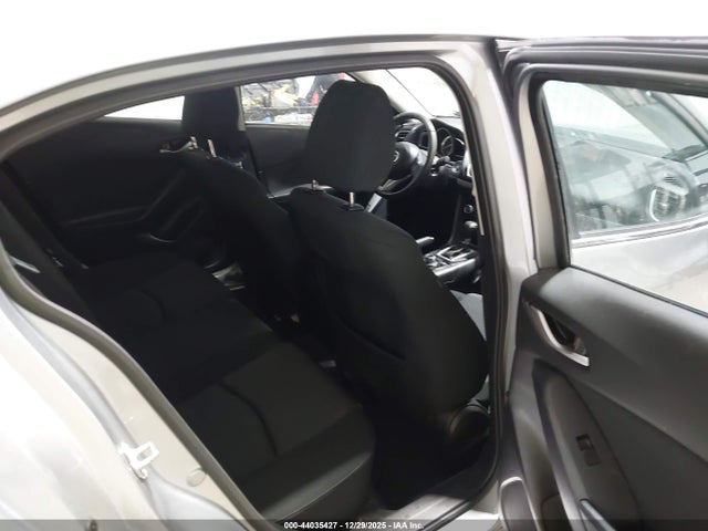 JM1BM1L72F1267574 Mazda Mazda3 I Touring