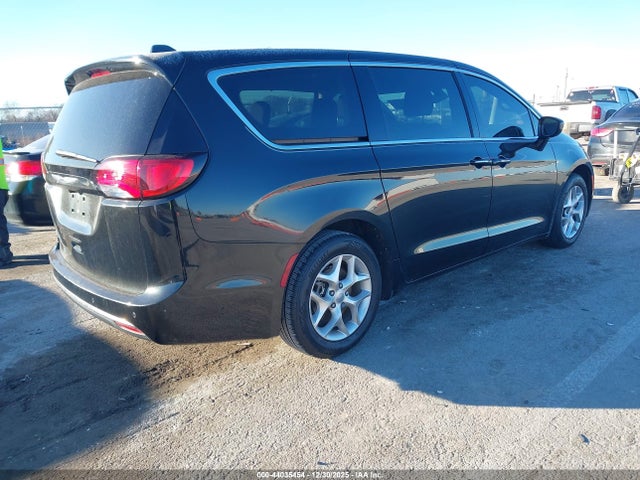 2019 CHRYSLER PACIFICA 2C4RC1FG7KR681386 Photo 3