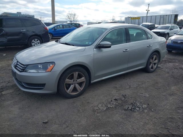 2014 VOLKSWAGEN PASSAT 1VWAT7A35EC021264 Photo 1