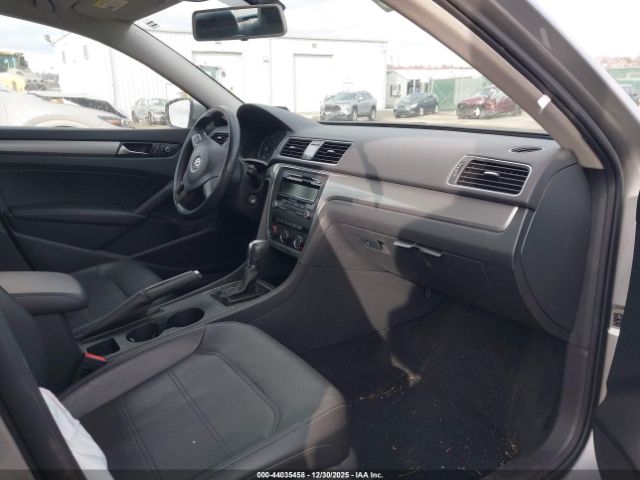 2014 VOLKSWAGEN PASSAT 1VWAT7A35EC021264 Photo 4